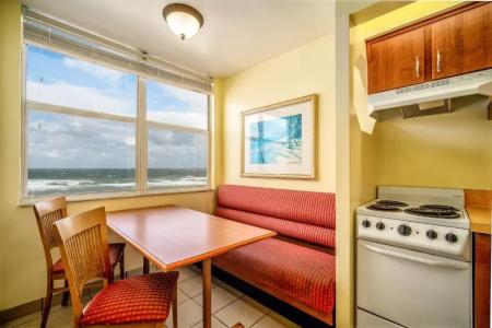 Perry's Ocean-Edge Resort - 74