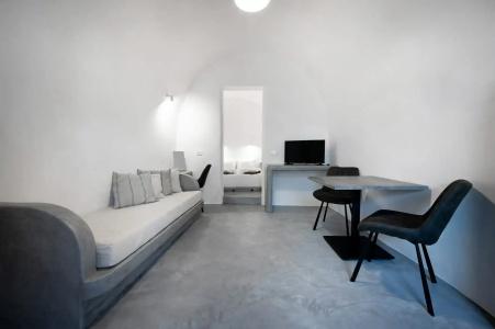 Lotza Studios - 41