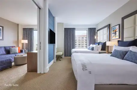 The Waterfront Beach Resort, A Hilton - 174