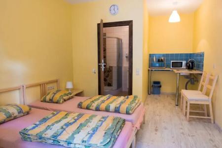 Fortuna Hostel - 32