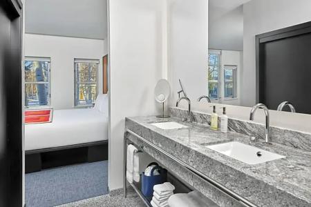 Aspen Meadows Resort - 81