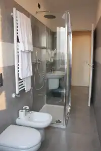 Rex Milano - 30