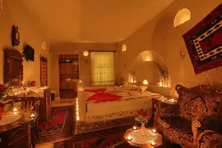 Safran Cave - 9