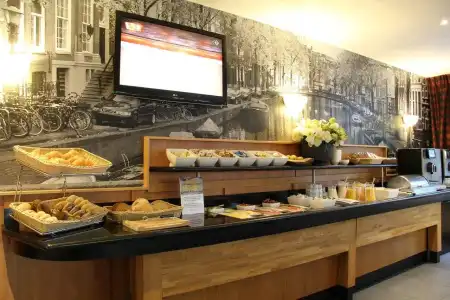 Best Western Plus Amsterdam Airport - 10