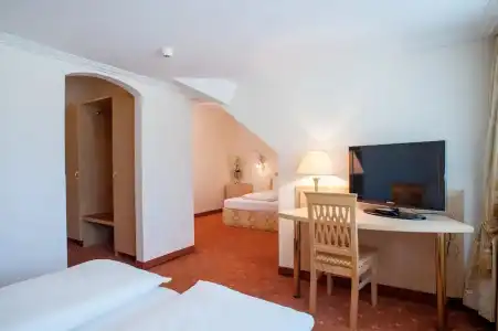 Rumer Hof - 32
