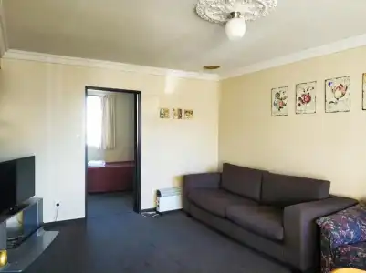 Ferry Motel - 11