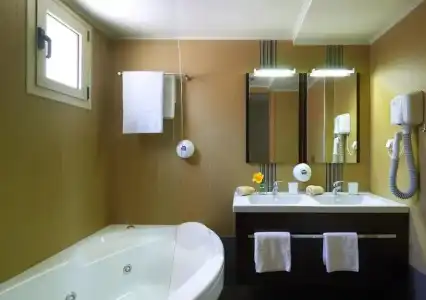 Macaris Suites and SPA - 50