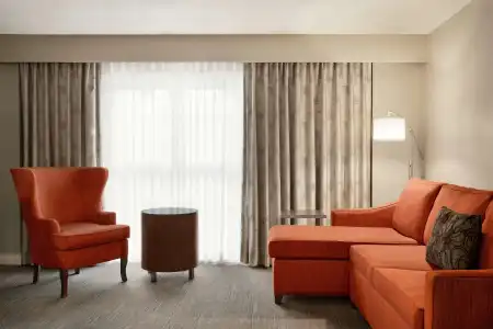 Hampton Inn New Orleans-St. Charles Ave./Garden District - 2