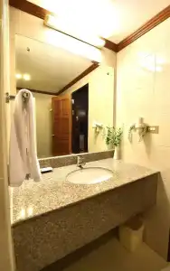 Dynasty Inn Pattaya - 35
