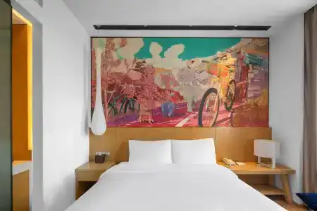 MiniMax Shanghai Songjiang - 2
