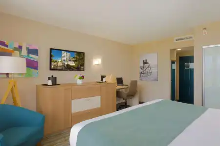 Best Western Plus Atlantic Beach Resort - 45