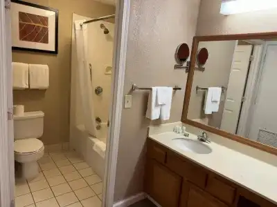 Hawthorn Extended Stay by Wyndham Wichita - 36