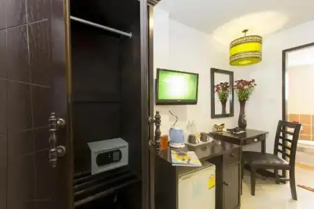 Silver Resortel - 45