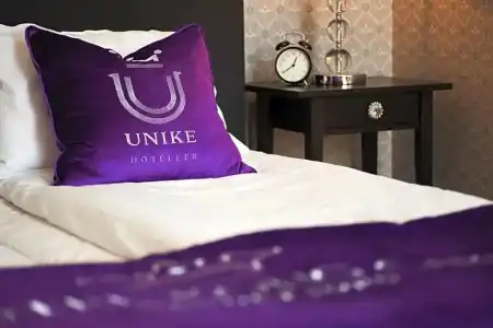Kong Carl - Unikeler - 41