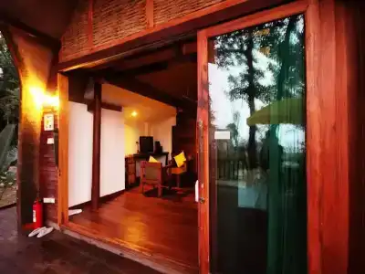 The Cinnamon Art Resort and Spa - 2