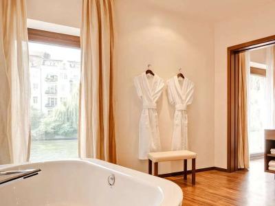 Abion Villa Suites - 8