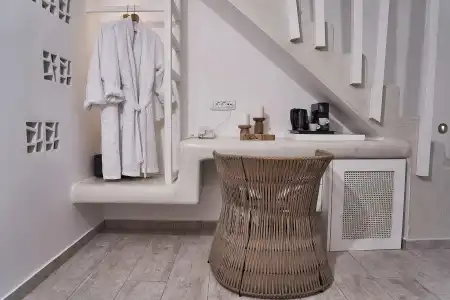 Petri Suites Santorini - 54