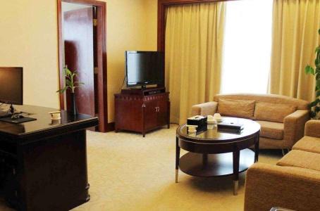 Huihua International - 36