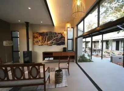 The Elegant Guesthouse - 8