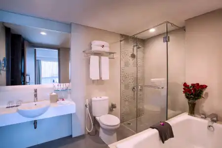 Grand Mercure Yogyakarta Adi Sucipto - 8