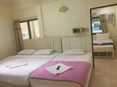Baan Taweesuk Guest House - 38