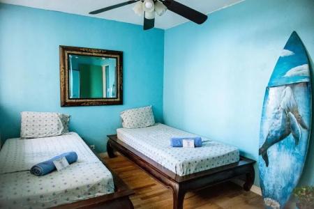Polynesian Beach Club Hostel - 4