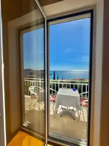 Sun Rose Apartments - 184