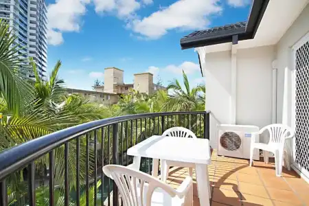 Blue Waters Apartments - 50