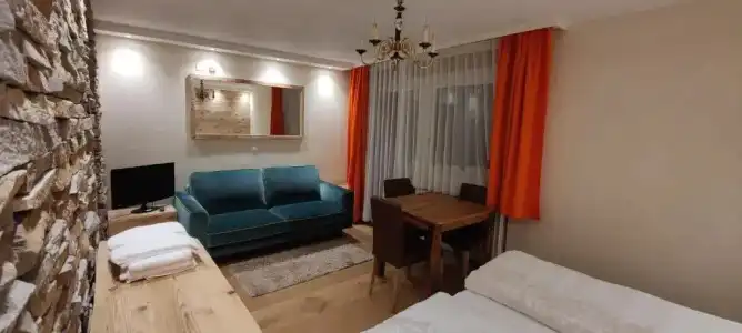 Ringstrasse - One Bedroom No.17 - 68