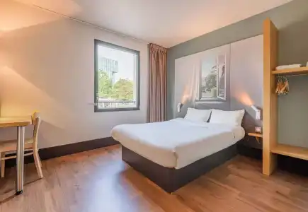 B&B Mulhouse Centre - 44