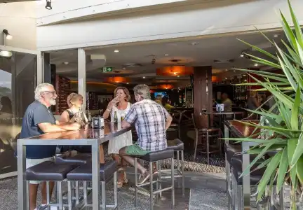 Golden Riviera Beach Resort - 29