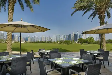 Address Montgomerie - 24