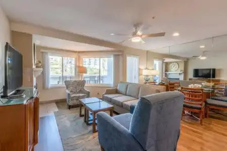 San Clemente Cove - 43