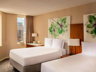 Fairmont Chicago at Millennium Park Gold Experience - 4