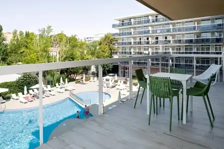 ApartCYE Holiday Centre - 162