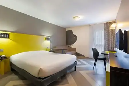 ibis Styles Nice Vieux Port - 54