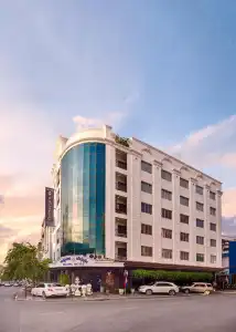 Pacific, Phnom Penh - 0