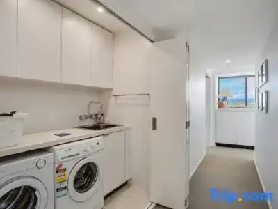 Gemini Court Holiday Apartments - 136
