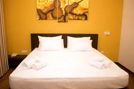 The Suite 262 - 42