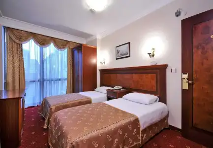 Grand Eyuboglu - 27