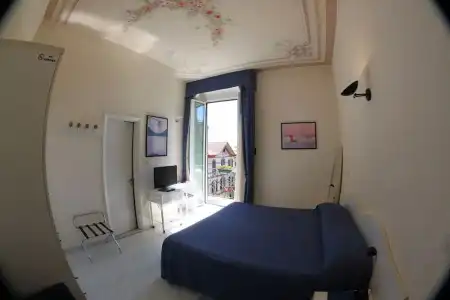 Stella - 75