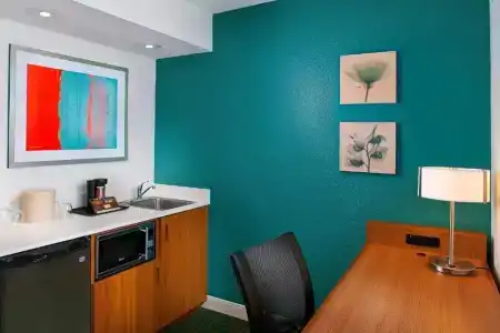 SpringHill Suites by Marriott Orlando Lake Buena Vista in the Marriott Village - 14