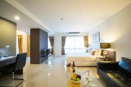 Beyond Suite - 53