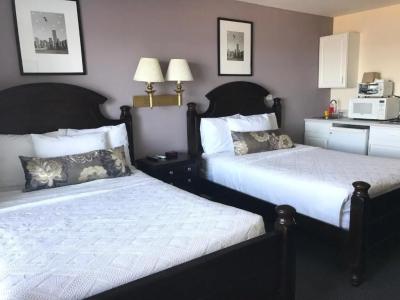 Ocean Surf Resort - 88