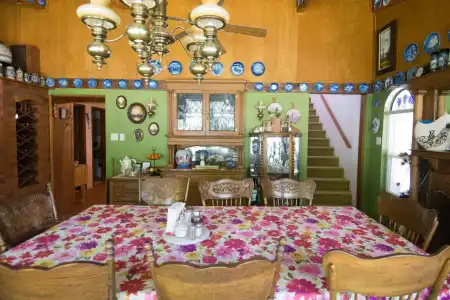 Red Horse Bed and Breakfast - 16