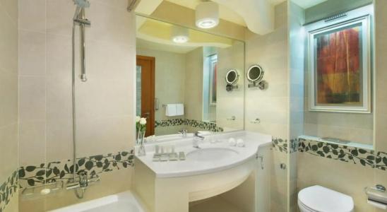 City Seasons Towers Bur Dubai - 17