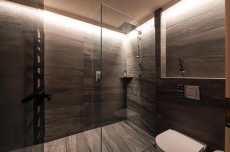 LARET private Boutique - Adults only - 58