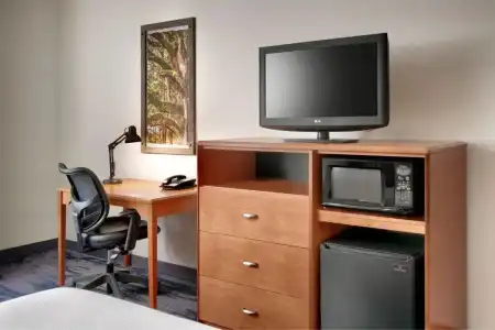 Fairfield Inn & Suites by Marriott Tallahassee Central - 25