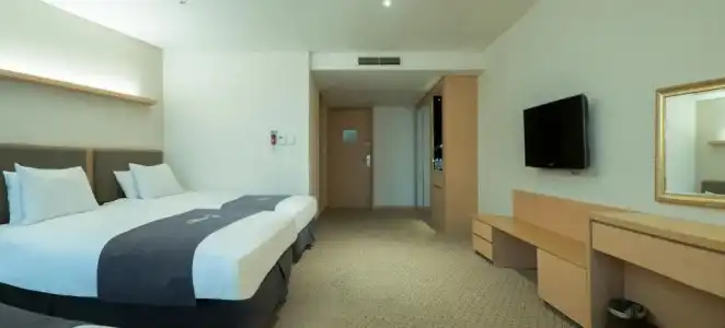 Venue G - 66