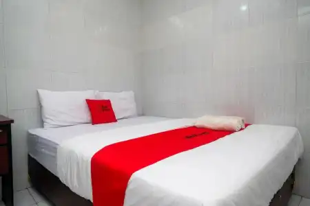 RedDoorz Near Danurejan Malioboro - 13